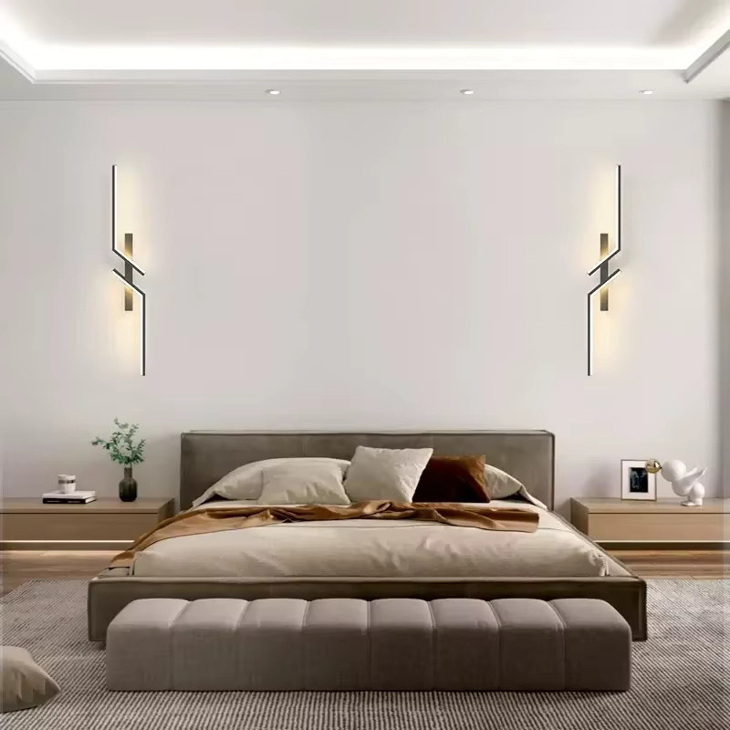 DAMIASMIL LED Wandlampe in Weiß mit warmweißem Licht, minimalistisches Design aus Metall für Wohnzimmer, Schlafzimmer oder als TV-Hintergrundbeleuchtung - Bild 4
