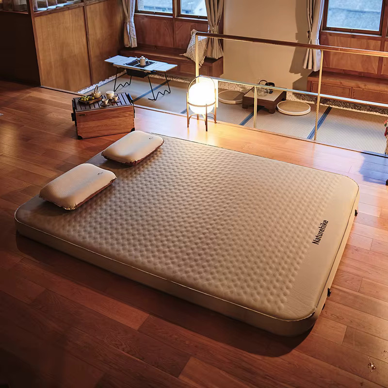 Naturehike Selbstaufblasende Camping Isomatte Doppelbett mit Kissen, Beige, Höhe: 12 cm - Bild 3