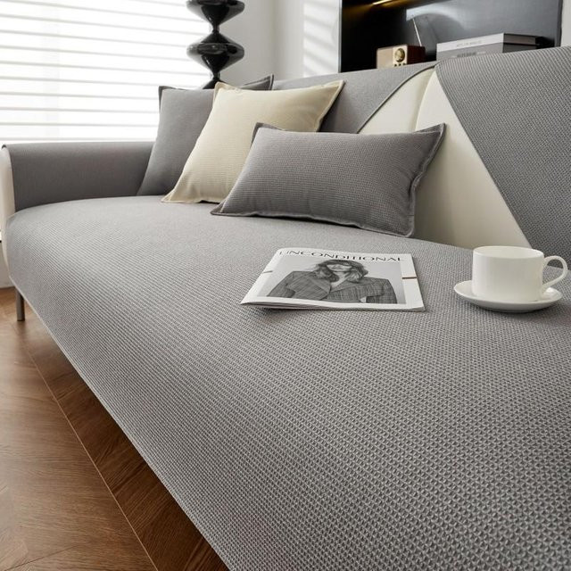 Wasserdichte und rutschfeste Sofa Abdeckung von Your Warm Home in Grau, B/B: 70 x 150 cm - Bild 1