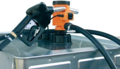 CEMO Elektropumpe 12V in Orange mit 25 l/min Förderleistung, 4 m Anschlusskabel mit Klemmen, 6 m Schlauch und Automatik-Zapfpistole - Bild 1