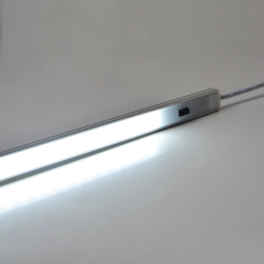 Lcamaw LED Unterbauschrank-Sensorleuchte in Weiß, verbindbare COB-Möbelbeleuchtung mit Handbewegungssensor aus Aluminium für Küche und Tisch - Bild 3