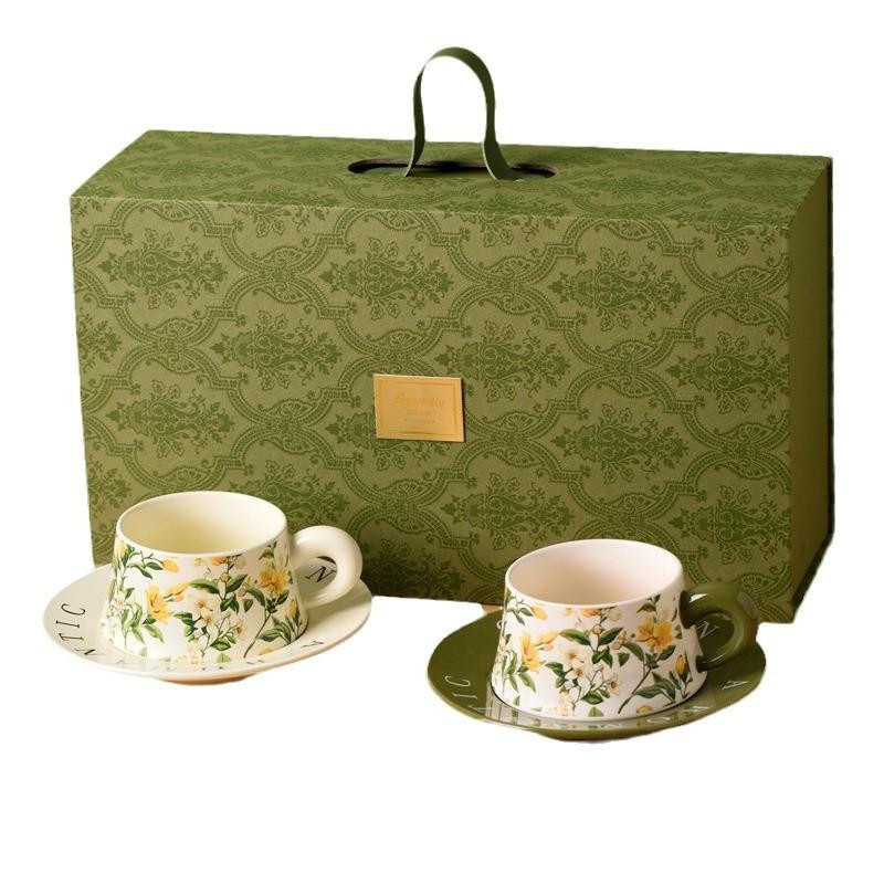 Exquisites Kaffeetassen-Set mit Untertassen und Blumendruck im nordischen Design, 300-400 ml - Bild 2