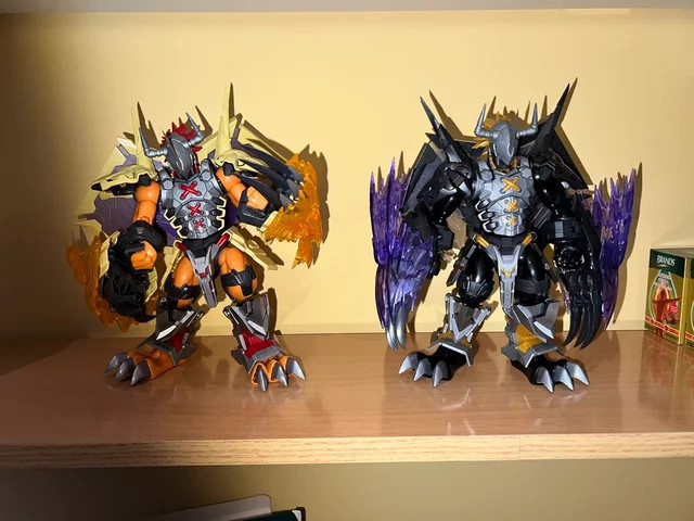 Bandai Digimon WarGreymon Verbesserte Version, Action Figure, Assembly Model Kit, mit Special Effects Parts - Bild 1