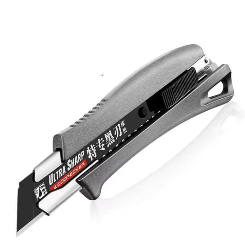 WOODPECKER Professionelles Allzweckmesser mit 18 mm Kohlenstoffstahl-Klinge und Aluminiumlegierung in einziehbarem Design - Bild 2