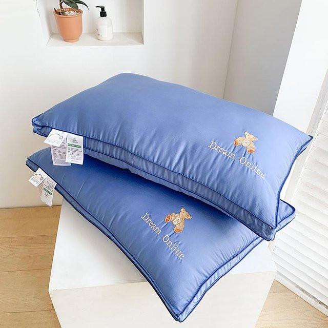 Weiches Hotel-Bettkissen aus 100% Baumwolle mit Sojafaser-Kern in Weiß, B/H: 50 x 75 cm - Bild 1