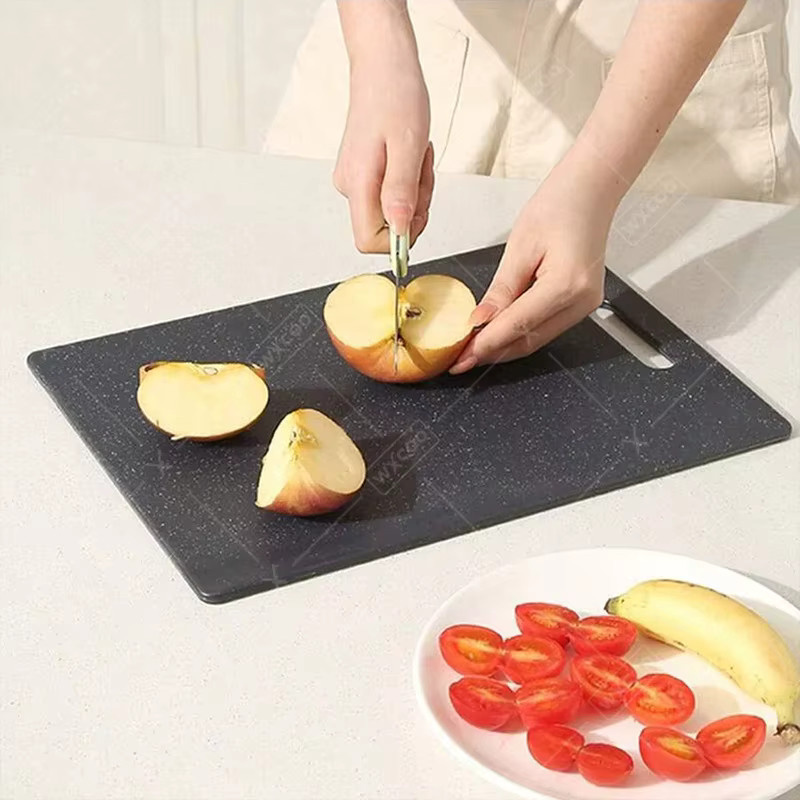 WXCOO Schneidebrett aus Kunststoff, rechteckiges und beidseitig verwendbares Küchenschneidebrett für Obst, Gemüse und Babynahrung - Bild 3