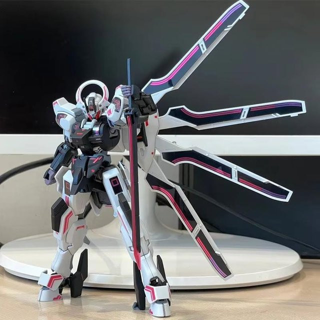 Schwarzette Hg 1144 Die Hexe aus Merkurs Mech, Modellbausatz, Actionfigur, ab 14 Jahren - Bild 1
