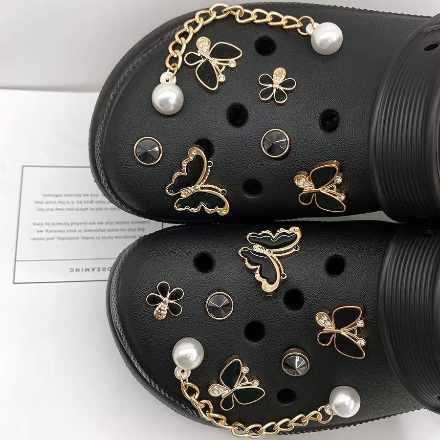 Schwarze Schmetterlings-ABS-Perlenketten, Schuhdekorations-Charms, 14 Stück - Bild 3