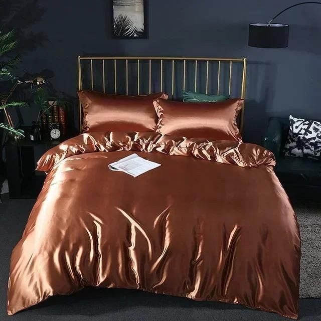 Luxuriöses Maulbeerseide Bettwäsche-Set von Your Warm Home in Braun, 4-teilig mit Bettbezug, Laken und Kissenbezügen, Größe Single: 90 x 190 cm - Bild 1