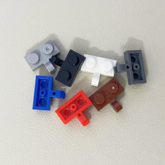 LEGO Platte, modifiziert, 1 x 2, mit Clip, horizontal auf der Seite, Rot - Bild 1
