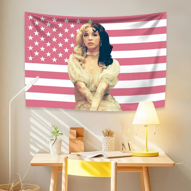 Melanie Martinez USA Flagge Wandteppich von JMG Household Supplies, Mehrfarbig, B x H: 40 x 40 cm - Bild 1