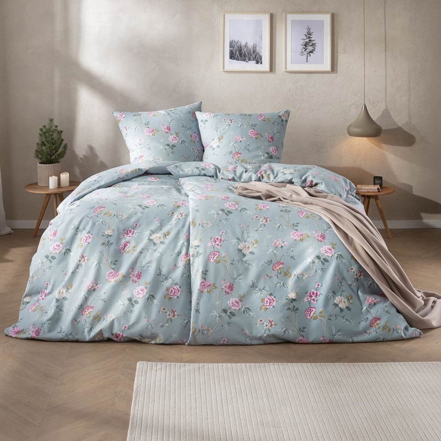 Estella Bettwäsche Corvara aus Samt und Seide Flanell in Taube Rosen mit floralem Design, B/H: 135 x 200 cm - Bild 1