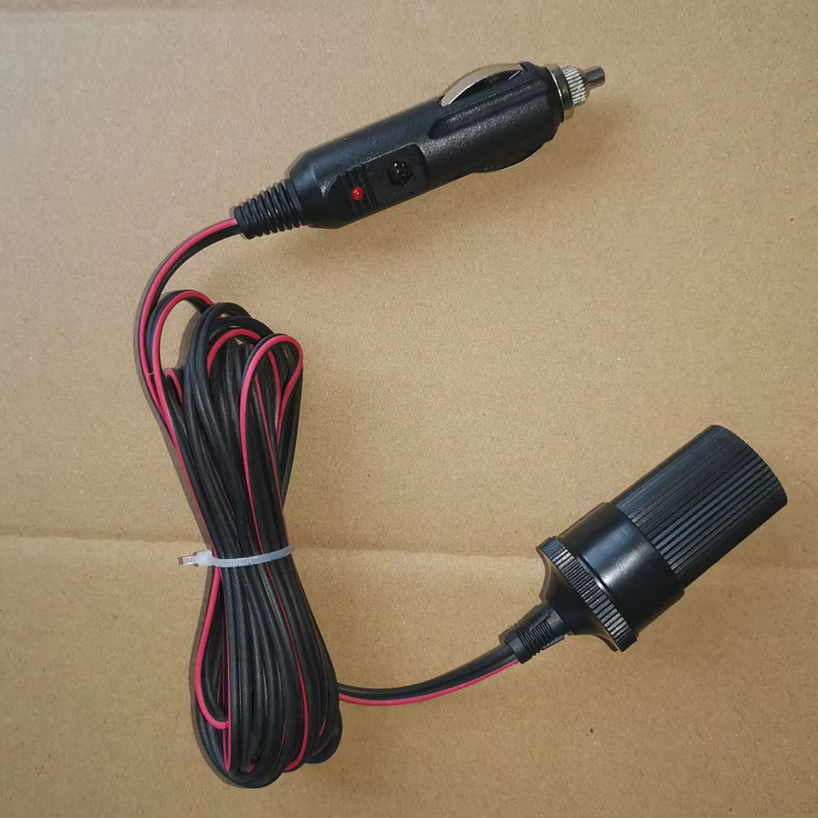 Auto Zigarrenanzünder Verlängerungskabel mit Anzeige und LED-Licht, 12/24V Adapterkabel für Stecker zu Buchse, Farbe: Schwarz - Bild 6