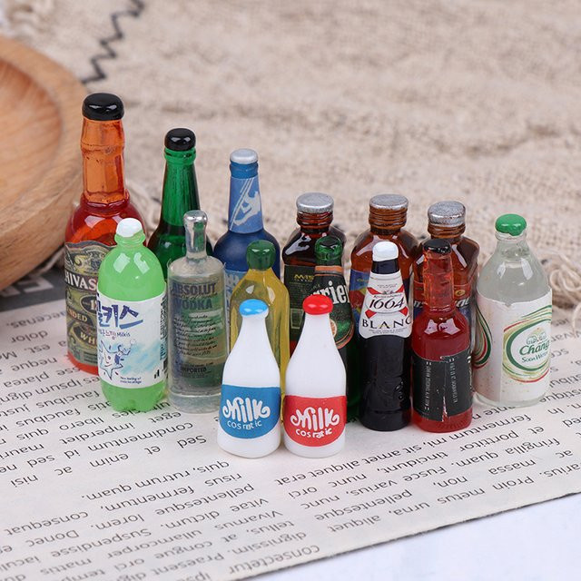 5-teiliges Set antike Puppenhaus Miniatur Getränkeflaschen, Küchenzubehör - Bild 1