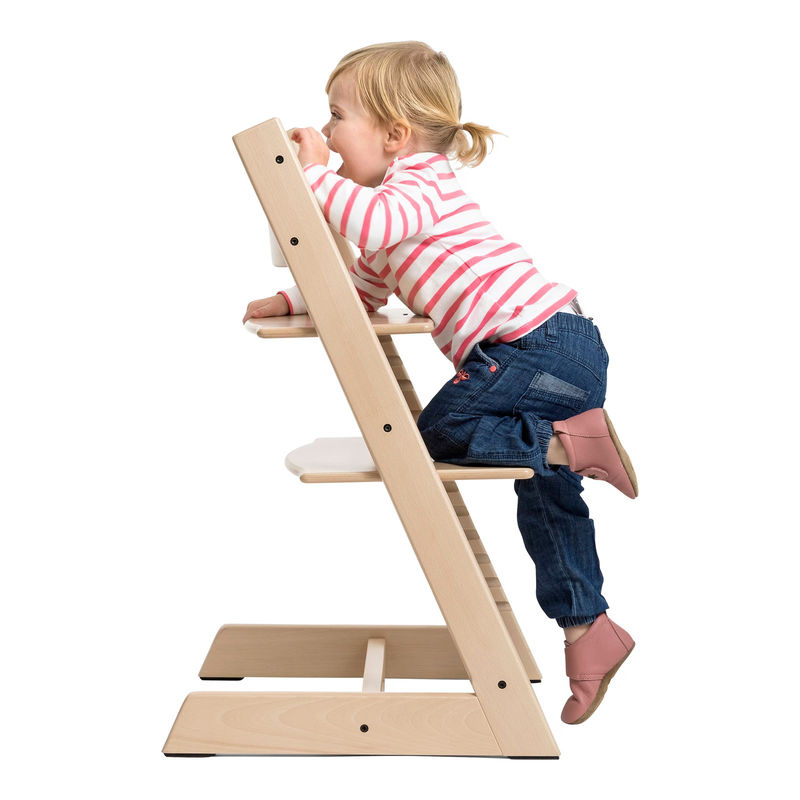 Stokke Tripp Trapp Treppenhochstuhl aus Eichenholz in Braun, B/T/H: 46 x 49 x 79 cm - Bild 3