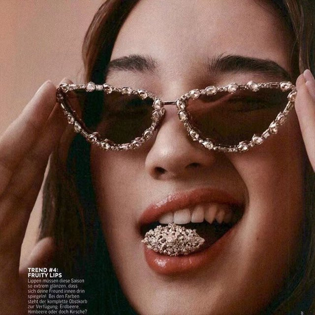 CHUANCHEN Sonnenbrille Cat Eye, Metall, Vollrand, Strass - Bild 1