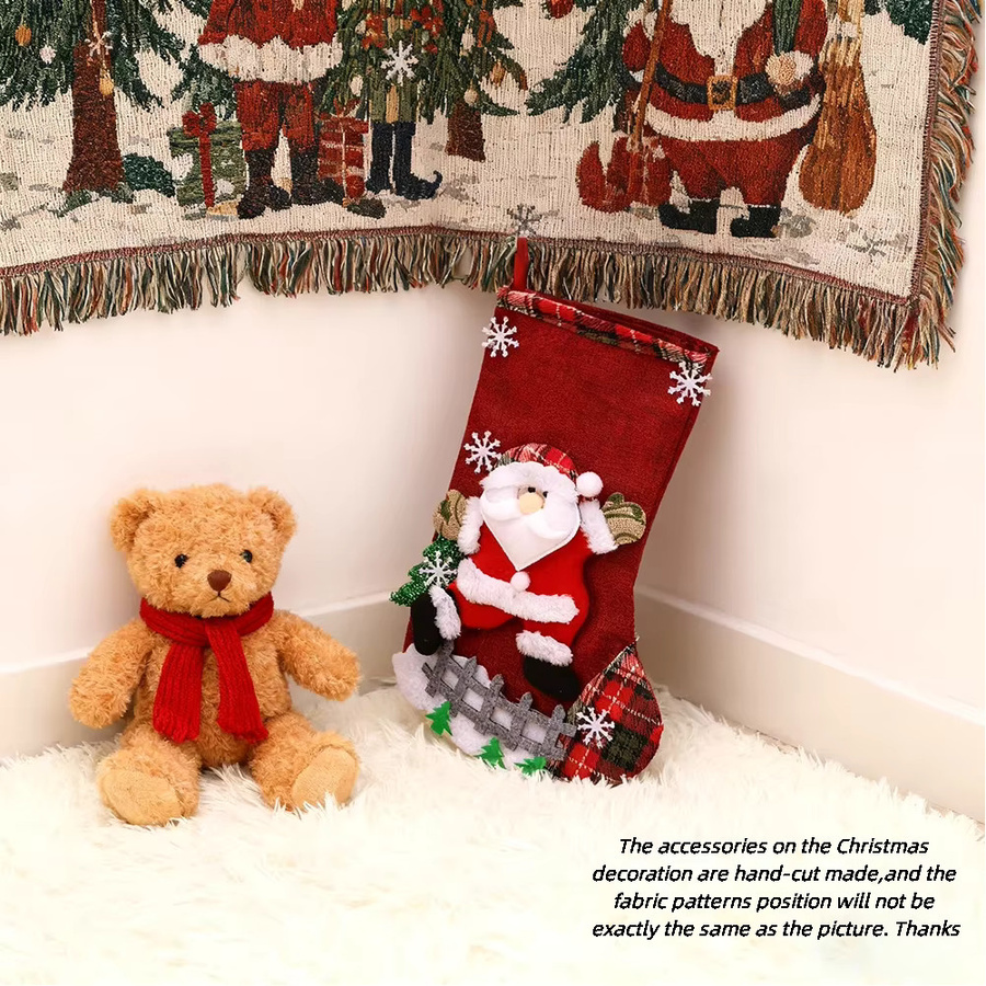 2er-Set Weihnachtsstrümpfe in Rot mit Karomuster als Textil-Deko für den Weihnachtsbaum - Bild 4