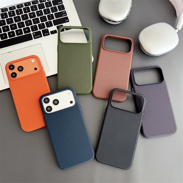 Magnetische Apple iPhone Schutzhülle mit Technologie-Gewebter Textur, Stoßfest und Einfarbig - Bild 1