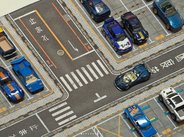 ART CROWN MODEL Straßen in der Welt Städte Straße Zubehör, Maßstab 1:64 - Bild 1