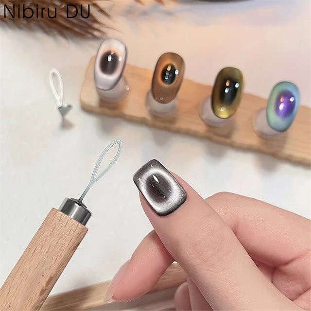Nibiru DU Magnetisches Hilfswerkzeug für Cat Eye Nail Art - Bild 1