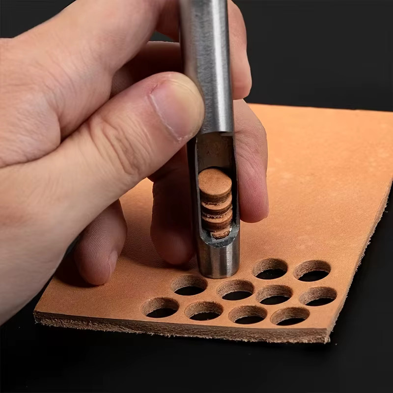 Professionelles Lederlocher-Set in Silber zum Erstellen runder Löcher für Gürtel - Bild 4