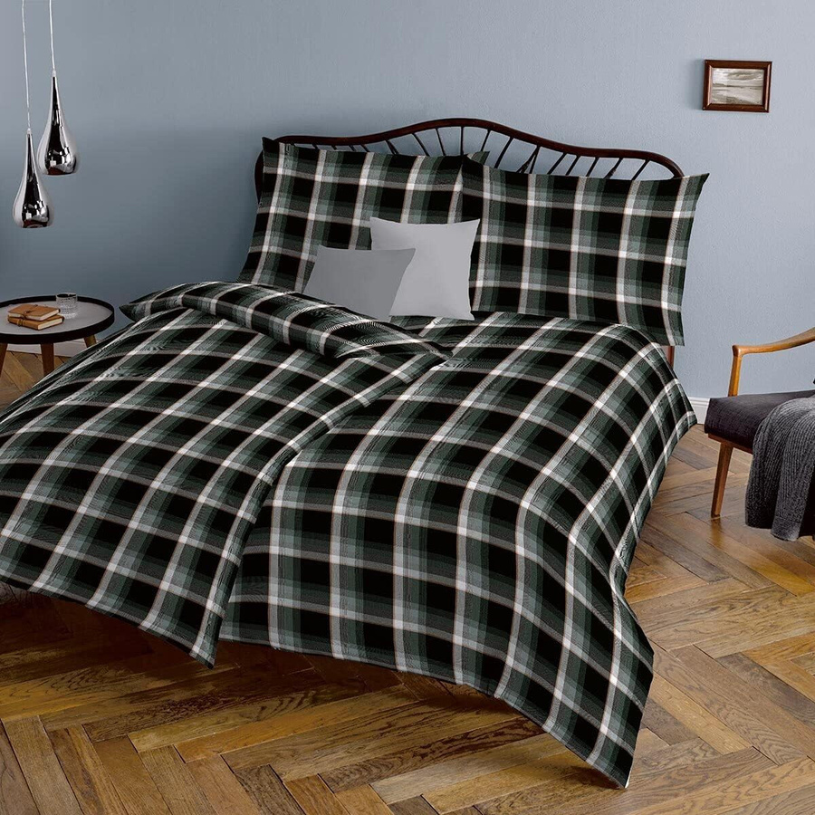 Fleuresse Lech Edelflanell Bettwäsche Karo Schwarz Weiß Grau aus Baumwolle, B/H: 200 x 200 cm mit 2 Kissen 80 x 80 cm - Bild 1