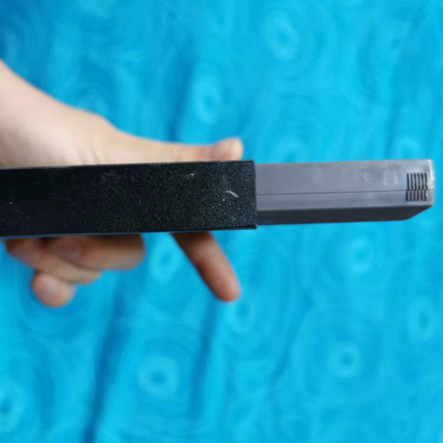 10 Stück Matte Schutzhüllen für NES Spielkassetten von LAIMANEI in Schwarz - Bild 5