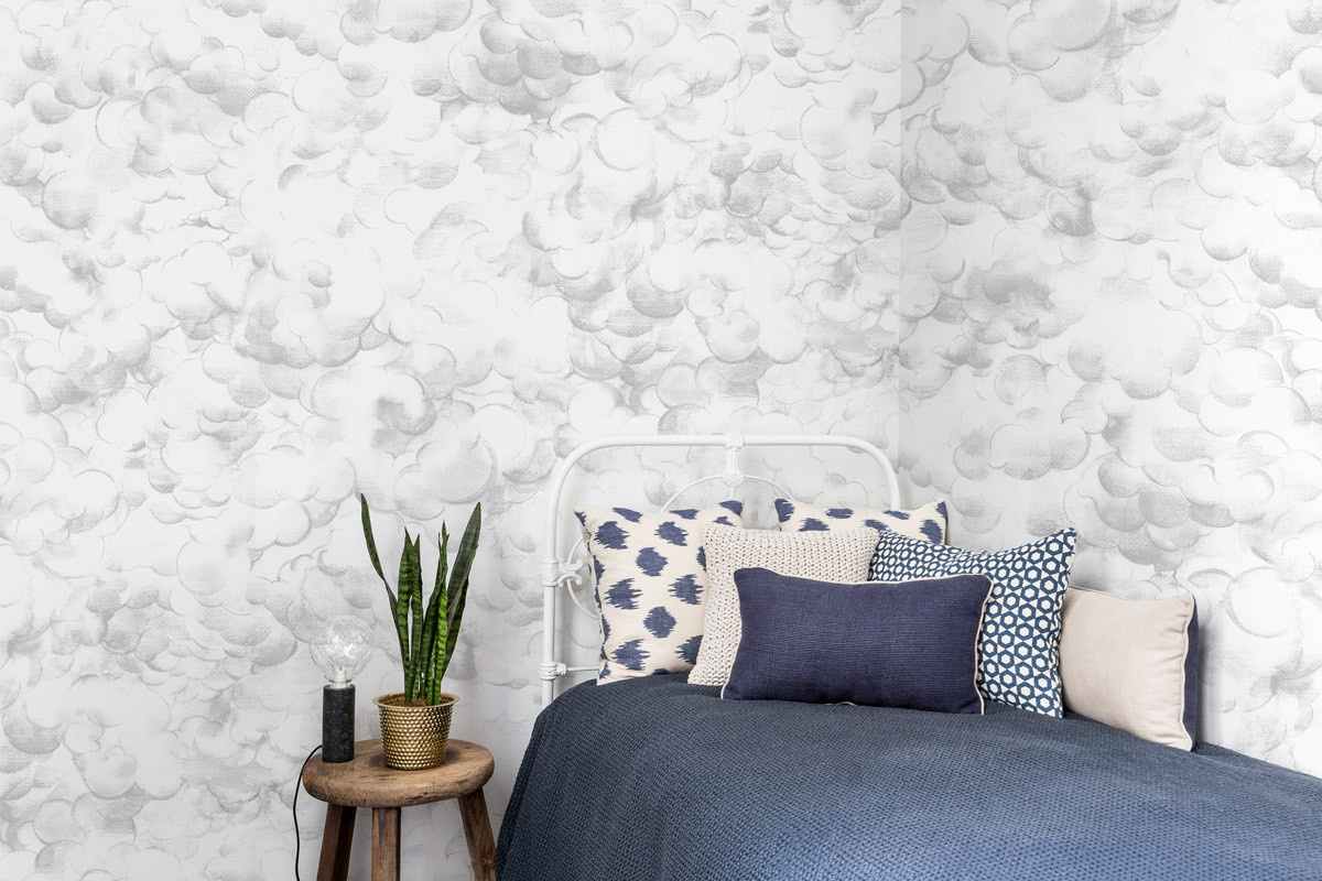 Rebel Walls Mural Storm Brewing Light abstrakte Tapete in Grau und Weiß im skandinavischen Design - Bild 1