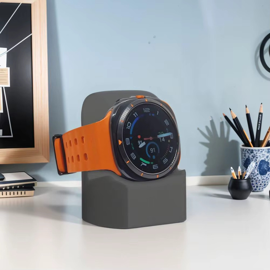 Kabellose Ladestation für Samsung Galaxy Watch 7 Ultra in Weiß mit rutschfestem Halter - Bild 2