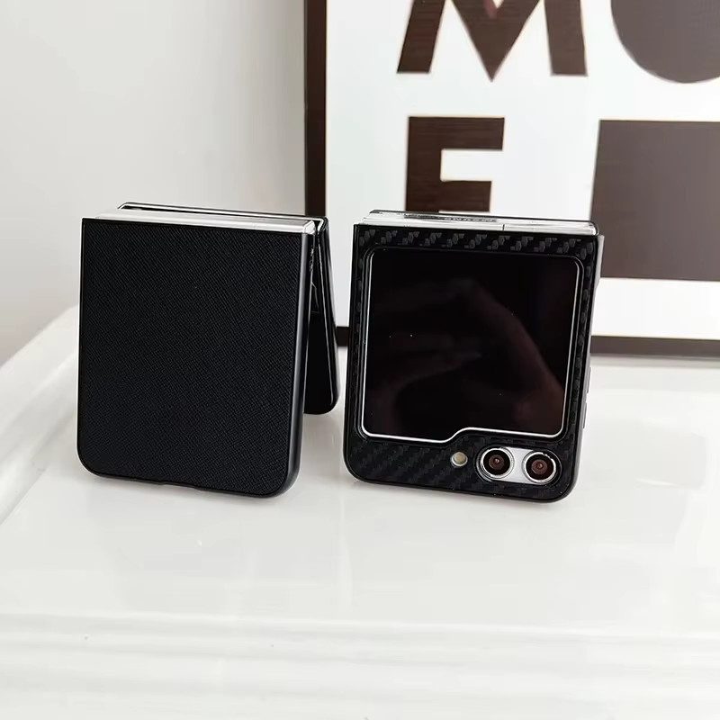 Sturzsichere Handyhülle aus veganem Krokodilleder für Samsung Galaxy Z Flip 7 FE, 6, 5, 4, 3 in Schwarz - Bild 3