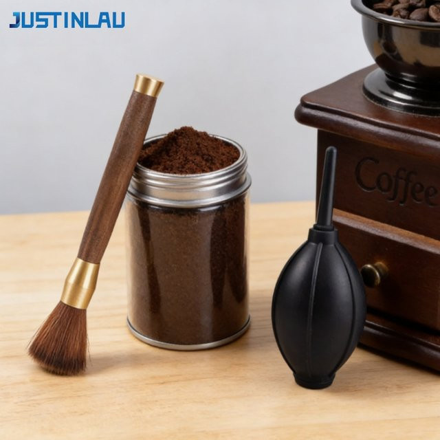 JUSTINLAU Kaffeepulver-Reinigungsset mit Reinigungsbürste aus Holz und Bohnenpulver-Luftgebläse zur Staubentfernung für Kaffeemühlen, Braun - Bild 1