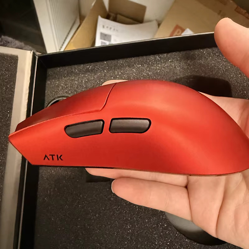 ATK X1 V2 Ultimate 2.0 Kabellose Gaming-Maus mit PAW3950 Sensor, 54 g Ultraleicht - Bild 3