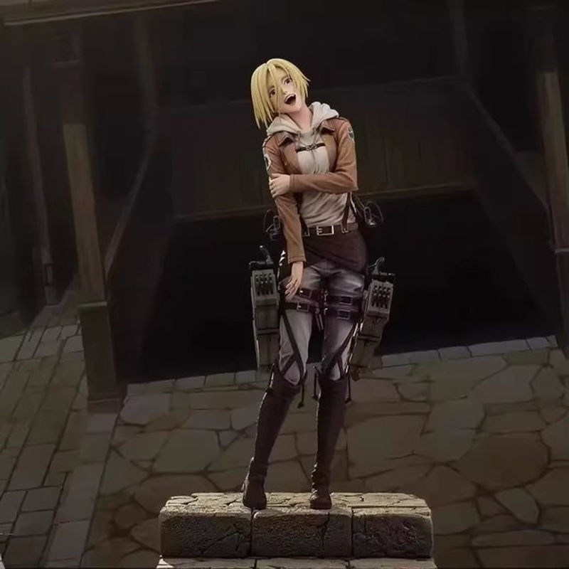 Bandai Anime Attack On Titan Annie Leonhart Figur aus Kunststoff, mehrfarbig, Höhe: 28 cm - Bild 1