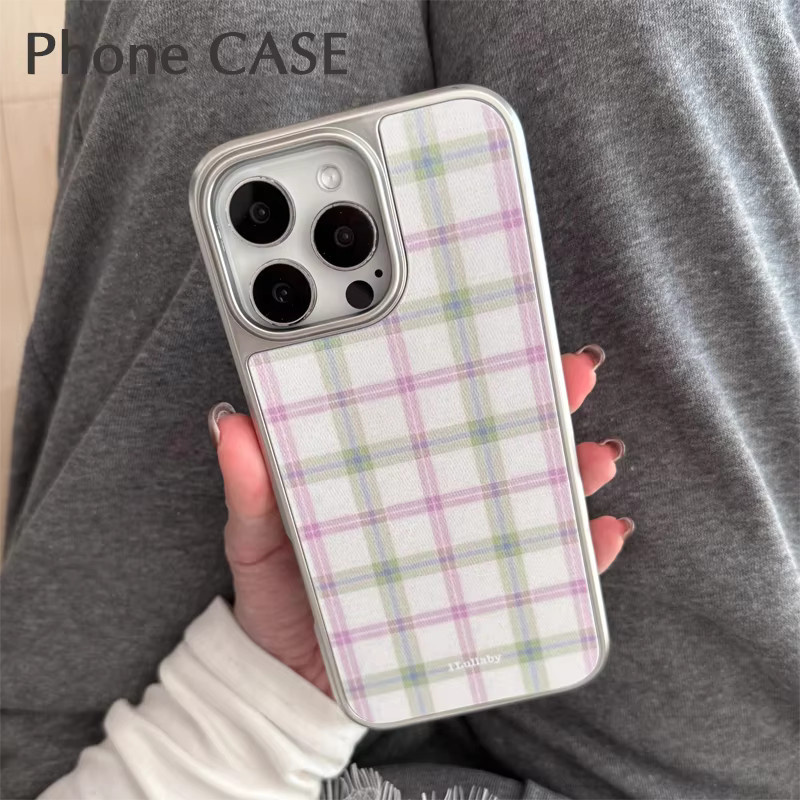 Minimalistische iPhone Handyhülle aus Epoxidharz mit Gittermuster und Silberkante in Rosa für iPhone XR bis iPhone 17 Pro Max - Bild 3
