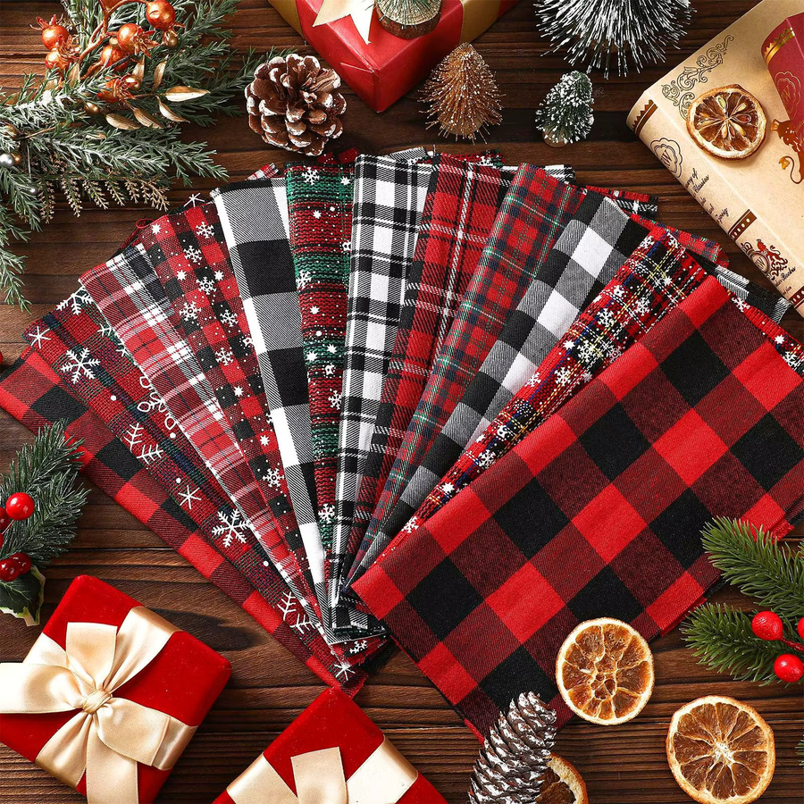 Weihnachts-Karo-Stoff mit Schneeflocken-Patchwork in Rot und Grün für DIY-Handwerk und Geschenkverpackungen - Bild 2