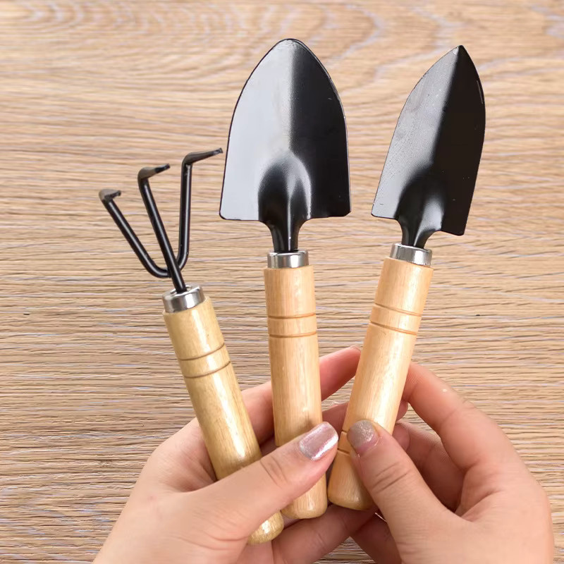 3-teiliges Set Mini-Gartengeräte in Schwarz zum Graben, Jäten und für die Gartenpflege in kleinen Räumen - Bild 2