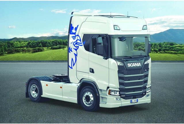 Italeri Scania 770 S V8 White Cab, Modellfahrzeug, 1:24 - Bild 1