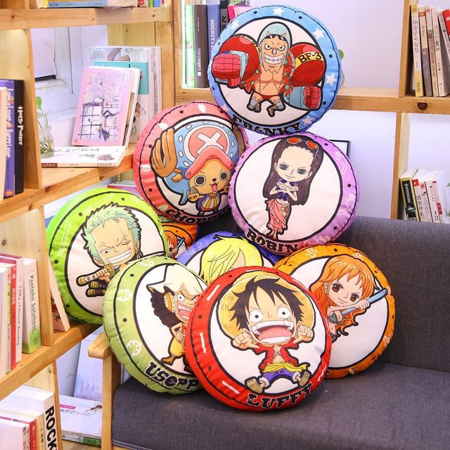 Rundes One Piece Kissen mit Luffy und Chopper Motiv von Bandai, mehrfarbig, beidseitig bedruckt - Bild 1