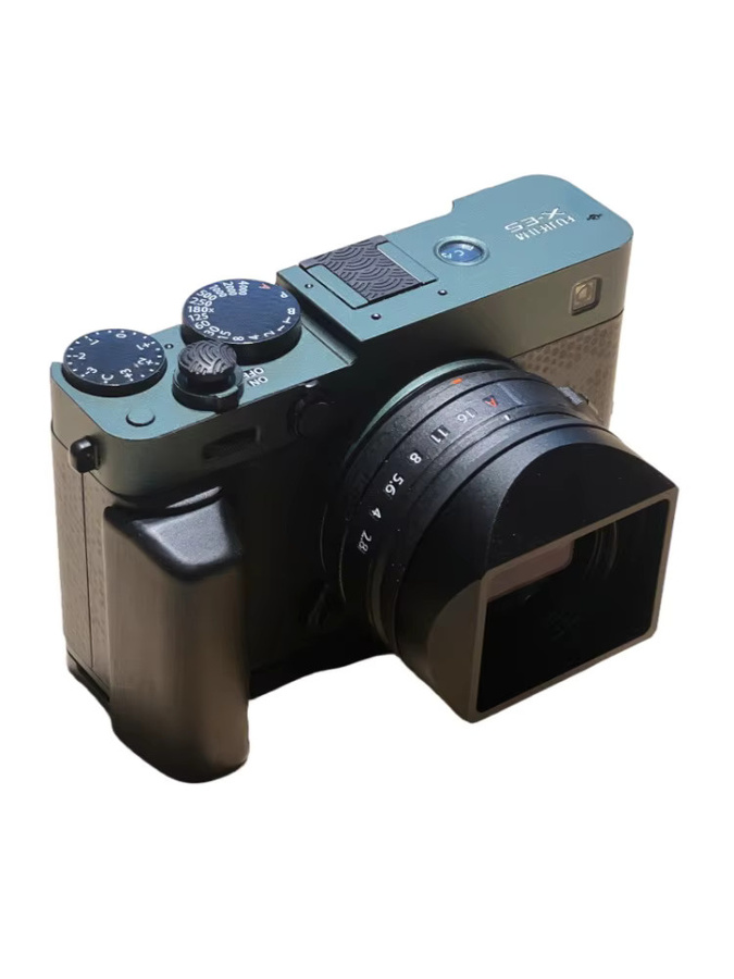 Quadratische Metall-Gegenlichtblende mit Kappe für Fujifilm Fujinon XF 23 mm F2.8 R WR und XE5 in Schwarz und Silber - Bild 2