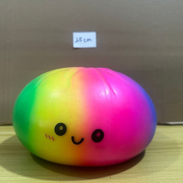 Binchi Cultural Supplies Regenbogen-Knödel Squishy, Stressabbau, 15/25cm - Bild 1