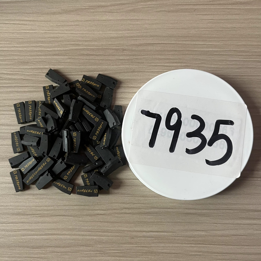 ITSkey Ersatz Chip ID44 7935 Pro ID40 Aftermarket Blank PCF7935 T16 für Nissan und Volvo in Schwarz - Bild 2