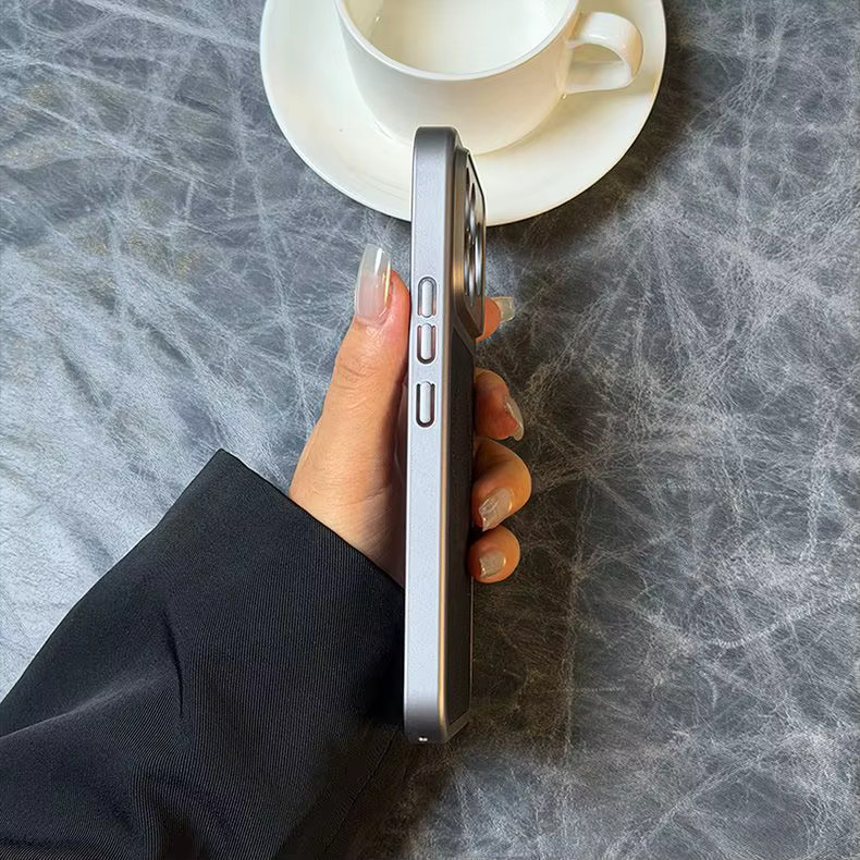 Xiaomi POCO F8 Pro Ultra Magnetische Plain Leder Schutzhülle in Schwarz - Bild 3