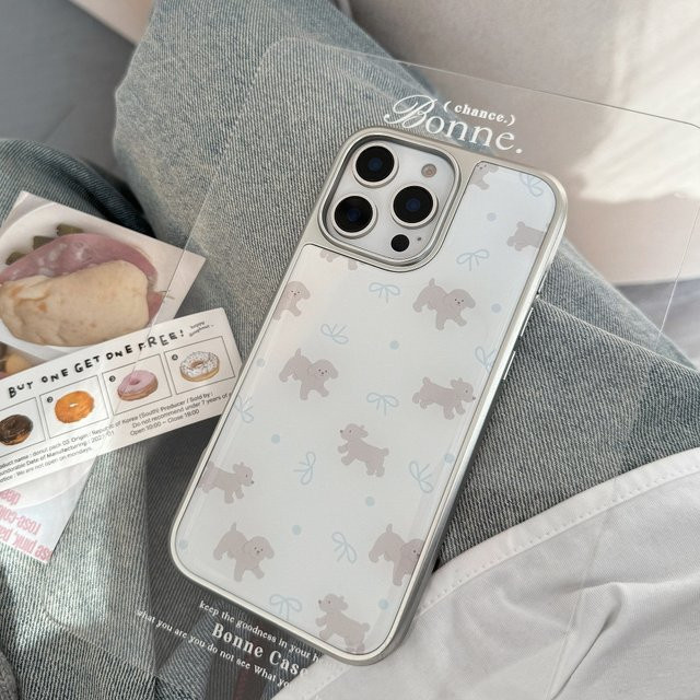 Graue Handyhülle mit Teddy-Muster und Silberrand aus Epoxidharz für Apple iPhone XR/11/12/13/14/15/16/17 Pro Max - Bild 1