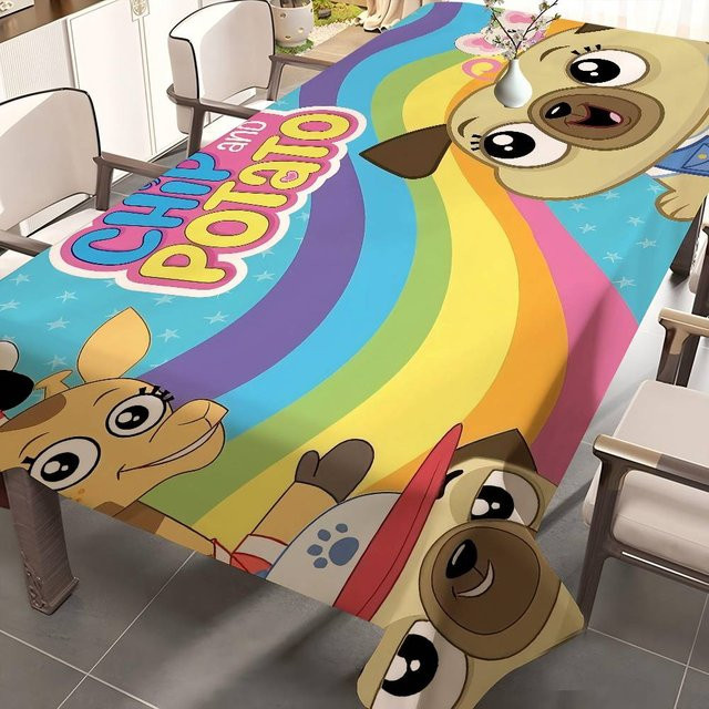 Rechteckige Polyester-Tischdecke mit C-Chip- und P-Kartoffel-Motiv in Mehrfarbig - Bild 1