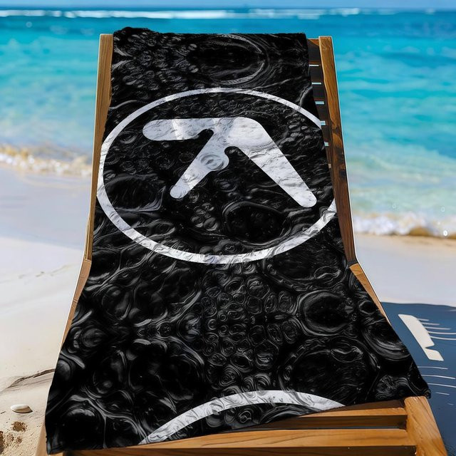 Sandfestes und schnelltrocknendes Strandhandtuch von JMG Household Supplies mit Aphex Twin Grafik Design in Schwarz, B/B: 80 x 160 cm - Bild 1
