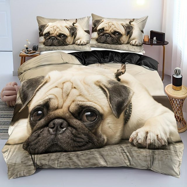 Bettwäsche-Set Your Warm Home mit 3D-Hunde-Aufdruck Mops in Beige, bestehend aus 1 Bettbezug und 2 Kissenbezügen, B/H: 150 x 200 cm, Kissen: 50 x 70 cm - Bild 1