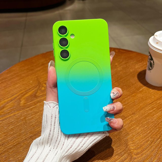 Magnetische Silikonhülle im Gradient-Design für Samsung Galaxy S25 S24 S23 S22 Ultra Plus FE A56 A36 A16 A55 A35 A54 A34 in Multicolour - Bild 1
