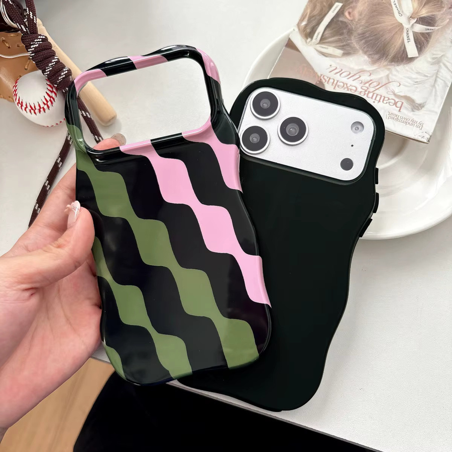 Stoßfeste Handyhülle mit Korea Splice Wellen- und Streifenmuster für iPhone 17 Air, 16, 15, 14 und 13 Pro Max in Multicolour und Grün - Bild 1