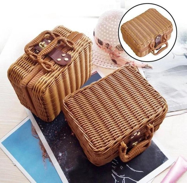 Geschenkbox in Rattan-Optik für Hochzeiten und als Aufbewahrungsbox in Braun und Weiß - Bild 1