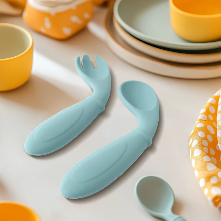 2er Set Silikon Baby Löffel und Gabel Set BPA-frei für Kleinkinder zum Selbstfüttern und Training - Bild 1
